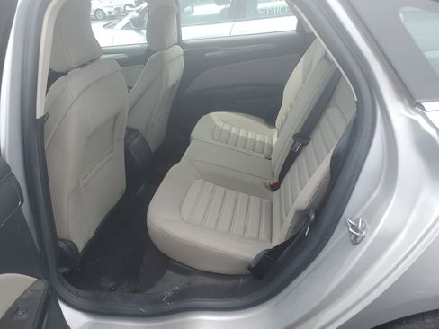 Used 2017 Ford Fusion S FWD image 5
