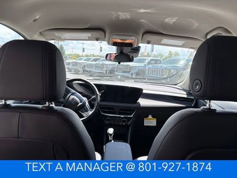 New 2026 Buick Encore GX Sport Touring AWD/4WD image 15