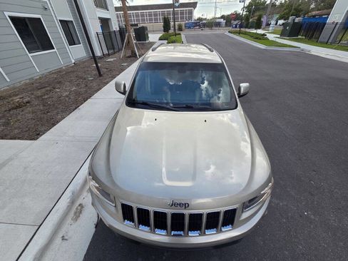 Used 2014 Jeep Grand Cherokee Laredo w/ Quick Order Package 23E image 3