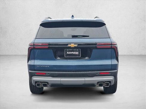 New 2026 Chevrolet Traverse LT image 8