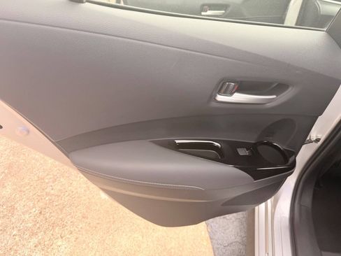 Used 2022 Toyota Corolla SE FWD image 14