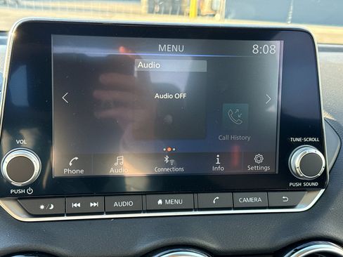 New 2025 Nissan Sentra SR image 18