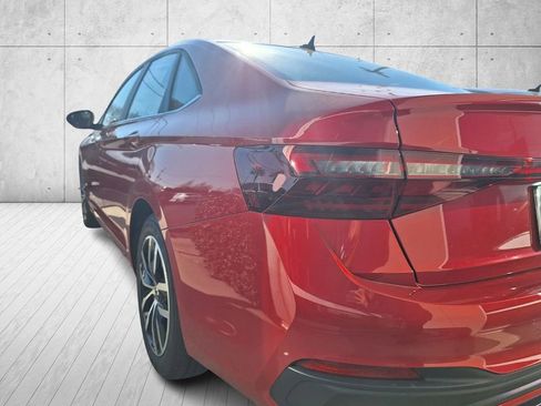 New 2026 Volkswagen Jetta SE image 4