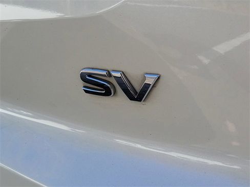 Used 2022 Nissan Pathfinder SV image 6