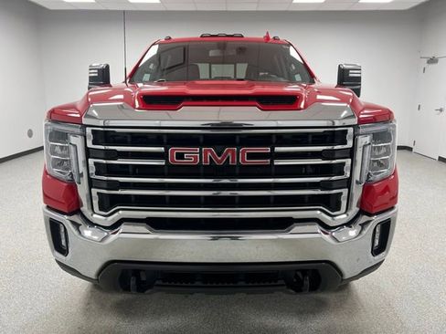 Used 2022 GMC Sierra 2500 SLT w/ SLT Convenience Package AWD/4WD image 4