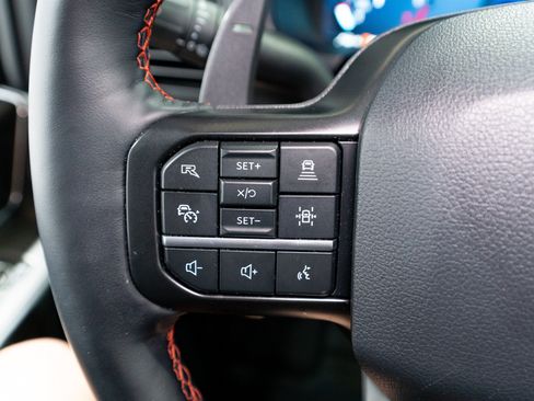 Used 2025 Ford F150 Raptor AWD/4WD image 36