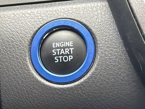 Used 2024 Toyota Camry SE w/ Convenience Package FWD image 35
