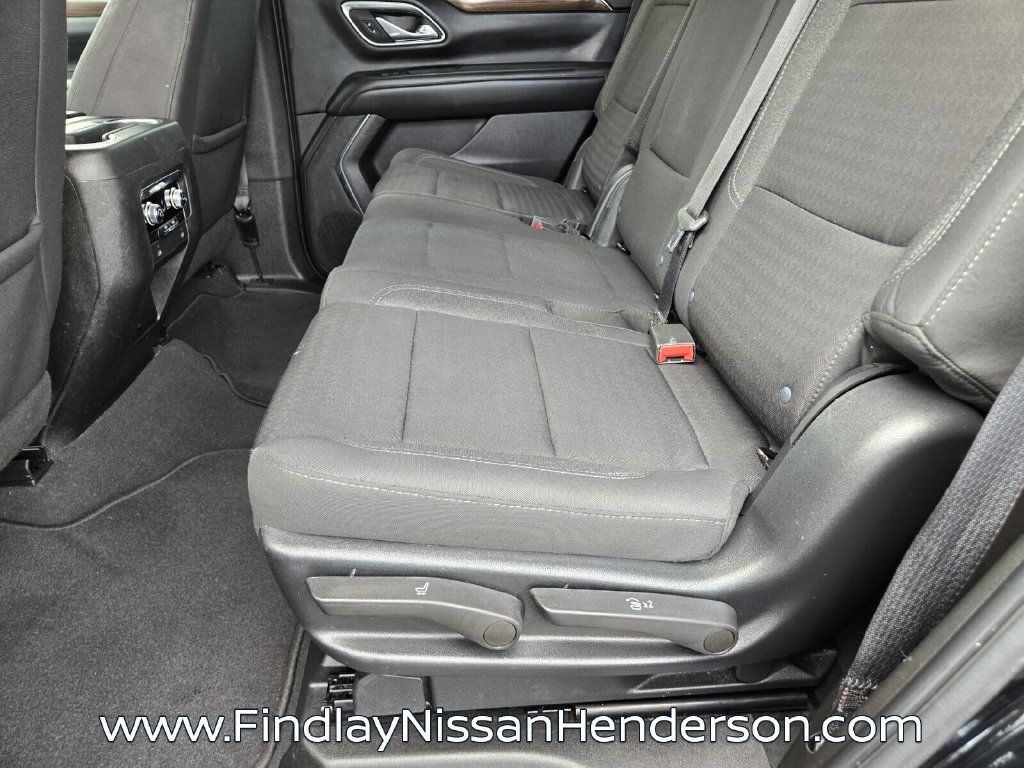 Used 2023 GMC Yukon SLE RWD image 11