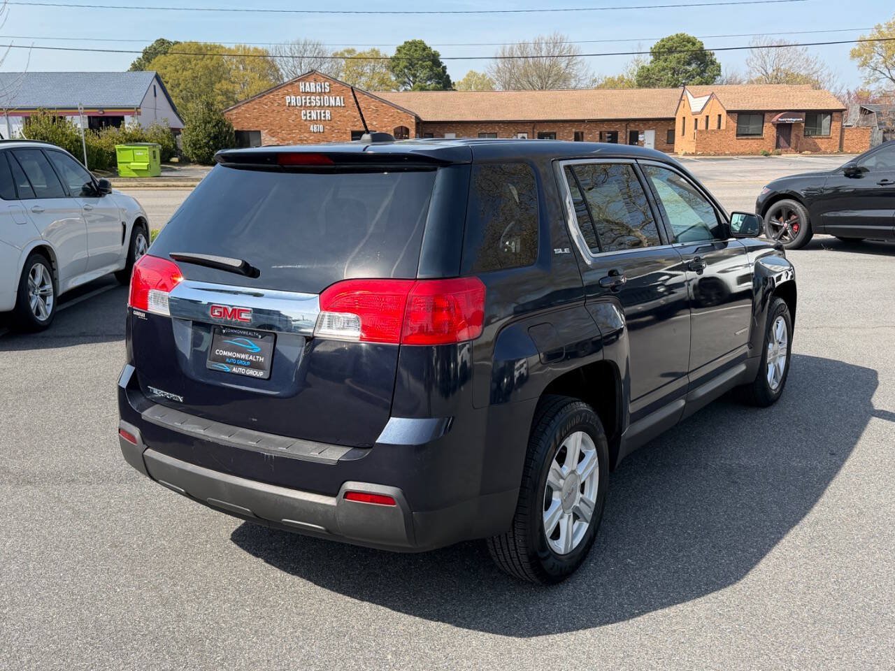 Used 2015 GMC Terrain SLE FWD image 8