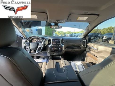 Used 2020 Chevrolet Silverado 1500 LT Trail Boss AWD/4WD image 25