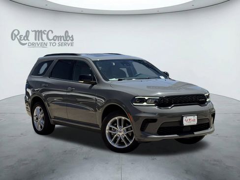 Used 2024 Dodge Durango GT image 1