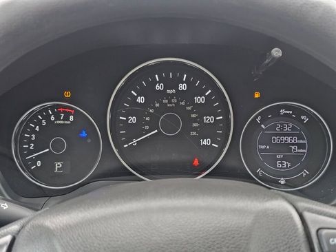 Used 2018 Honda HR-V EX image 20