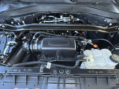 Certified 2023 Ford Explorer Limited w/ Limited Technology Package RWD image 26