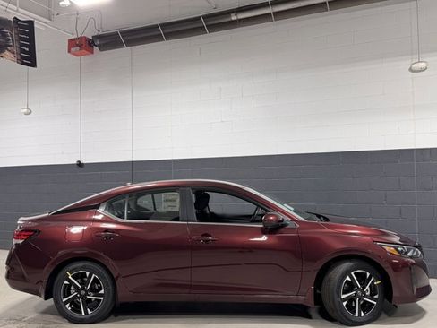 New 2025 Nissan Sentra SV image 7