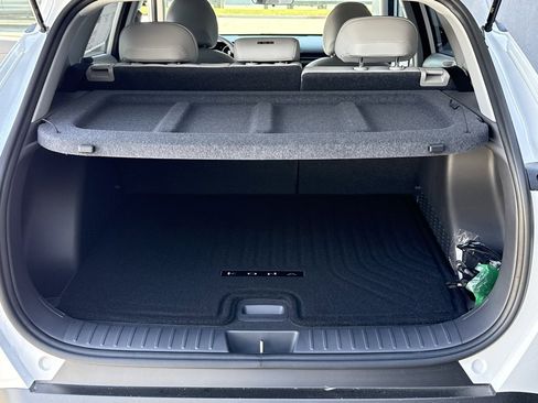 New 2026 Hyundai Kona SEL Premium image 14