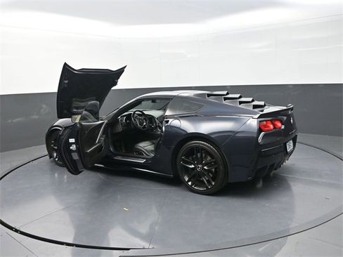 Used 2015 Chevrolet Corvette Stingray Z51 w/ 2LT Preferred Equipment Group image 35