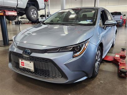 Used 2021 Toyota Corolla LE w/ Carpet Mat Package (TMS)