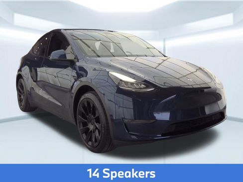 Used 2023 Tesla Model Y Long Range AWD/4WD image 6