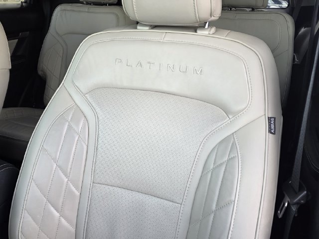 Used 2018 Ford Explorer Platinum AWD/4WD image 14