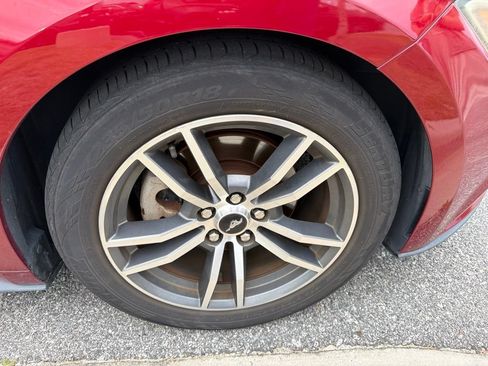 Used 2015 Ford Mustang Premium RWD image 4
