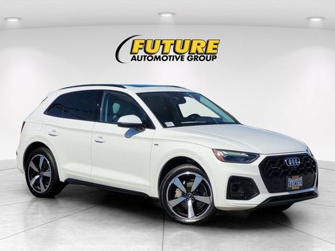 Used 2022 Audi Q5 2.0T Premium Plus w/ Premium Plus Package AWD/4WD image 1