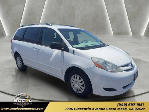 Used 2009 Toyota Sienna LE FWD image 7