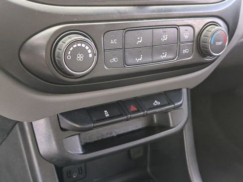 Used 2022 Chevrolet Colorado W/T w/ Custom Special Edition image 20