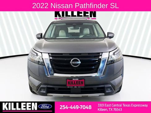 Used 2022 Nissan Pathfinder SL w/ SL Premium Package FWD image 2