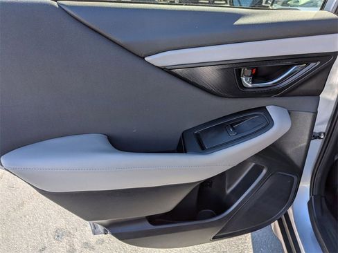 Used 2025 Subaru Outback Premium image 25