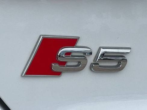 Used 2022 Audi S5 Prestige w/ Prestige Package AWD/4WD image 2