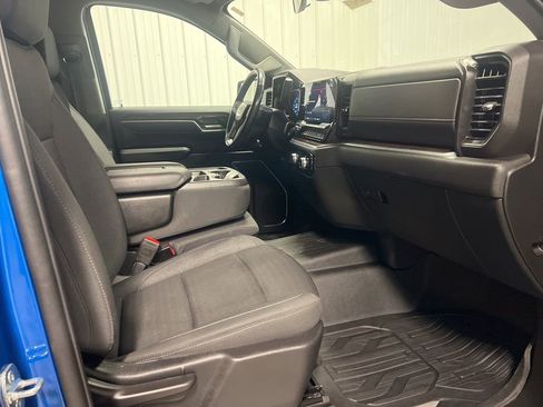 Certified 2022 GMC Sierra 1500 Elevation w/ LPO, Elevation Black Package image 8