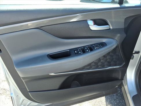 Used 2022 Hyundai Santa Fe SEL w/ Convenience + Premium Package AWD/4WD image 16