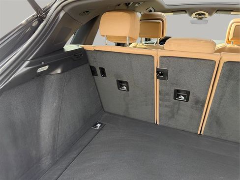 Used 2021 Porsche Macan S image 56