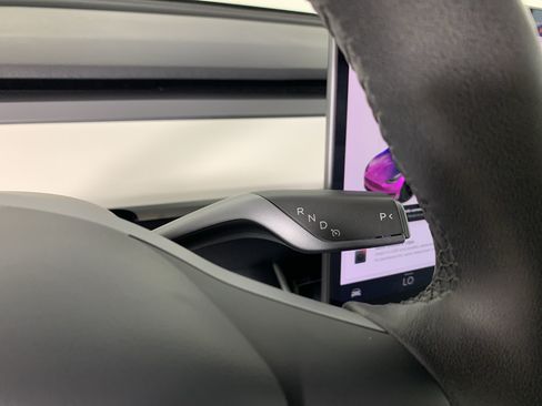 Used 2020 Tesla Model Y Long Range AWD/4WD image 19