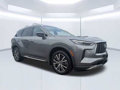 Used 2022 INFINITI QX60 Sensory w/ Vision Package image 2