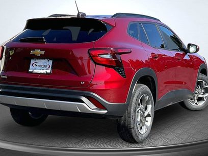 Used 2025 Chevrolet Trax LT