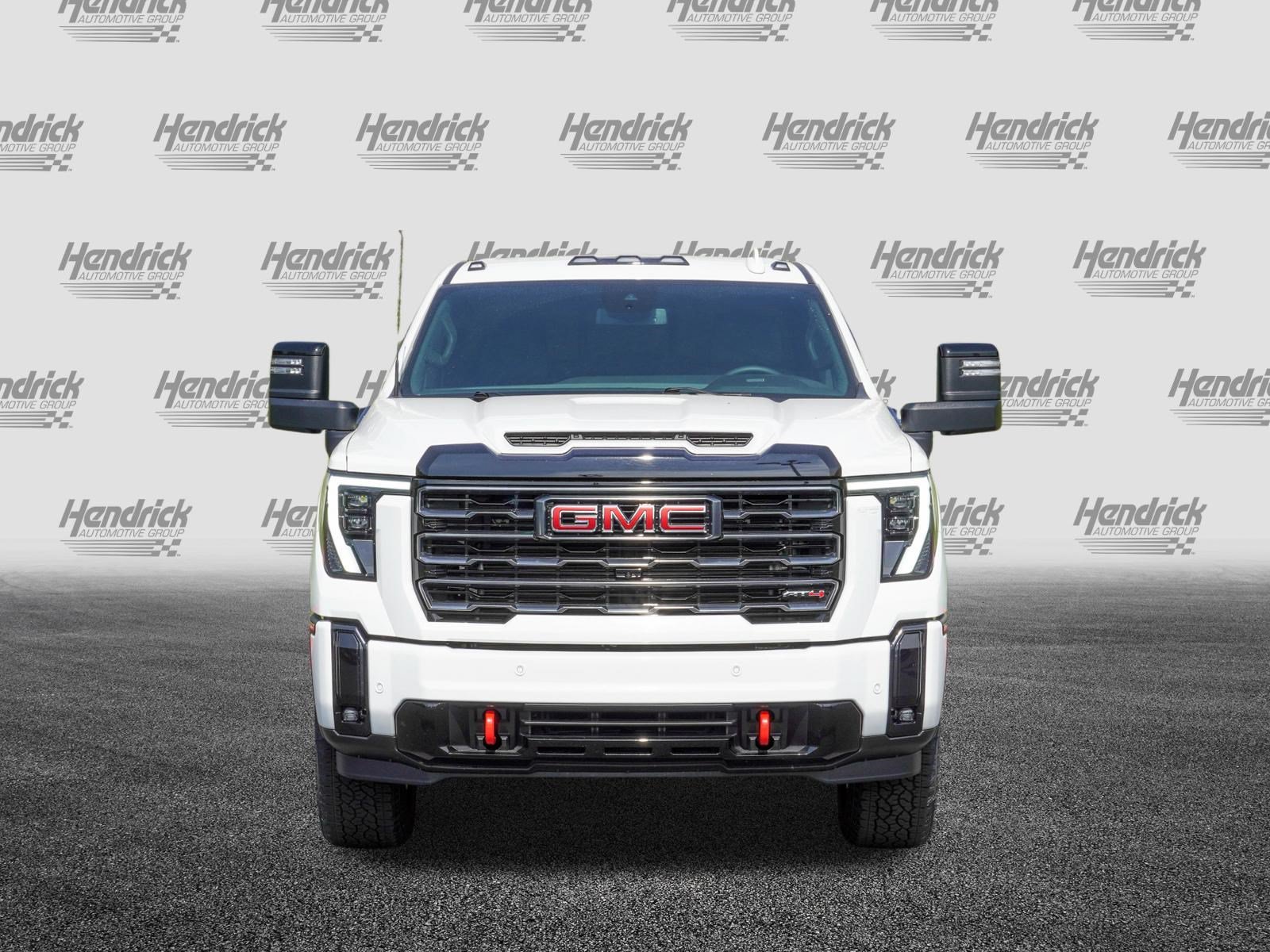 Used 2025 GMC Sierra 2500 AT4 w/ AT4 Preferred Package AWD/4WD image 3