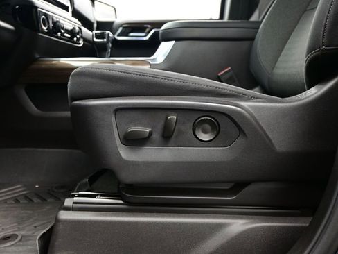 Used 2024 Chevrolet Silverado 1500 LT Trail Boss w/ LPO, Dark Essentials Package image 16