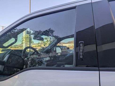 Used 2019 Ford F350 Lariat AWD/4WD image 11