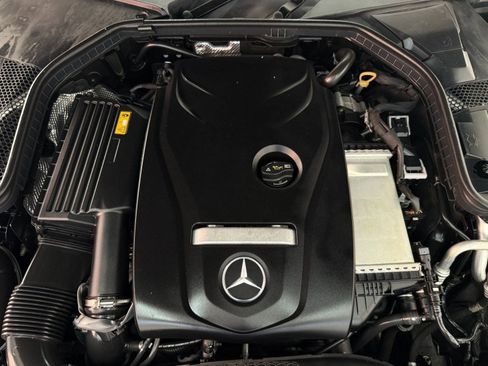 Used 2018 Mercedes-Benz C 300 C 300 image 32