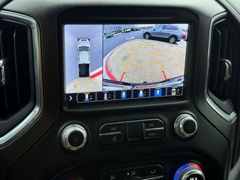 Used 2023 GMC Sierra 2500 AT4 w/ AT4 Premium Plus Package image 17