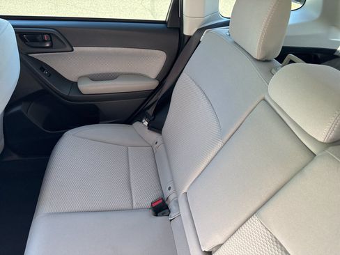 Used 2018 Subaru Forester 2.5i Premium AWD/4WD image 21