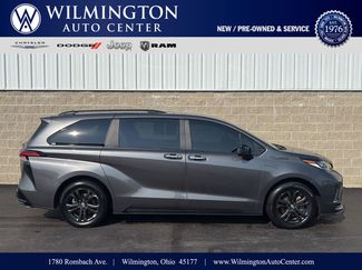 Used 2025 Toyota Sienna XSE AWD/4WD video 1