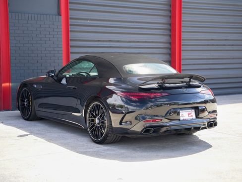 Used 2022 Mercedes-Benz SL 63 AMG 4MATIC image 6