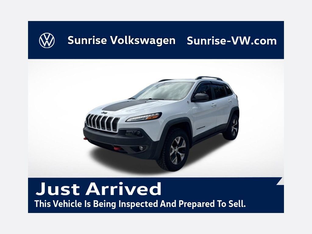 Used 2017 Jeep Cherokee Trailhawk w/ Trailer Tow Group AWD/4WD 360° Tour