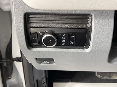 Certified 2024 Ford F250 XLT w/ 360-Degree Camera Package AWD/4WD image 20