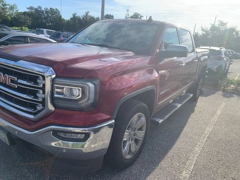 Used 2018 GMC Sierra 1500 SLT w/ Enhanced Driver Alert Package RWD image 2