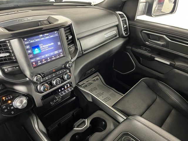 Used 2021 RAM 1500 Laramie w/ Sport Appearance Package AWD/4WD image 31