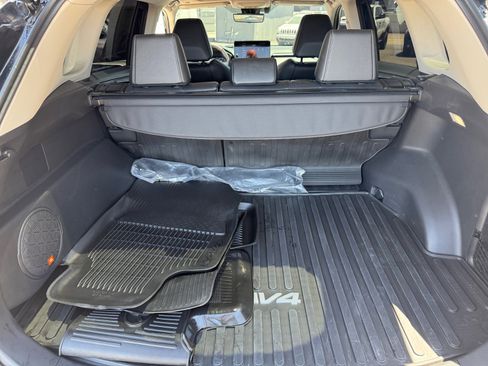 Used 2025 Toyota RAV4 Limited w/ Advanced Technology Package AWD/4WD image 16