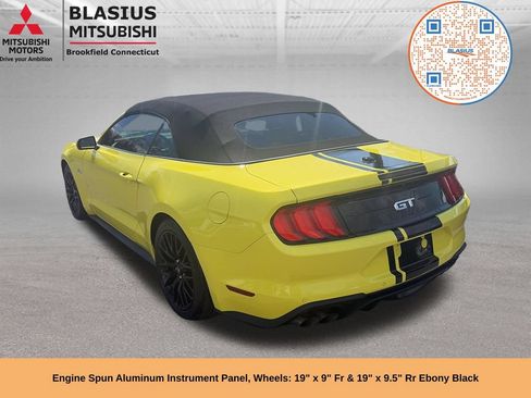 Used 2021 Ford Mustang GT Premium w/ GT Performance Package RWD image 9
